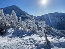 【贈答・プレゼントにも。こだわり高級無添加パスタソース専門店・おとりよせのナチュラルグレースメルカートのブログ】八ヶ岳の天狗岳に登ってきました。第二展望台到着